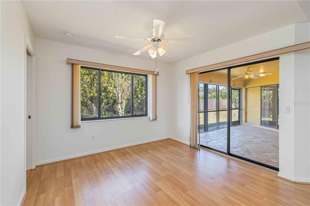 For Rent: $1,700 (3 beds, 2 baths, 1443 Square Feet)