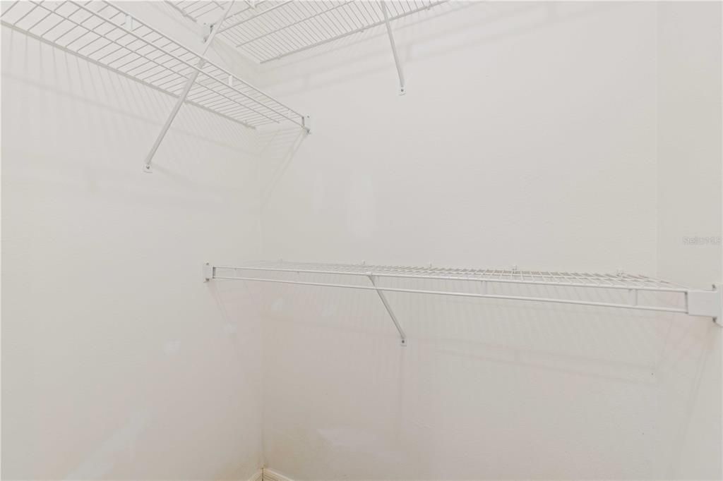 For Rent: $1,700 (3 beds, 2 baths, 1443 Square Feet)