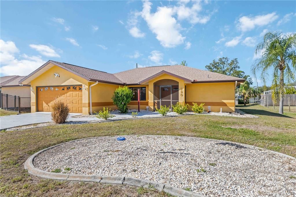 For Rent: $1,700 (3 beds, 2 baths, 1443 Square Feet)