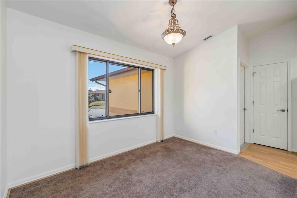 For Rent: $1,700 (3 beds, 2 baths, 1443 Square Feet)