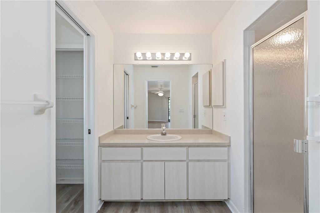 For Rent: $1,700 (3 beds, 2 baths, 1443 Square Feet)