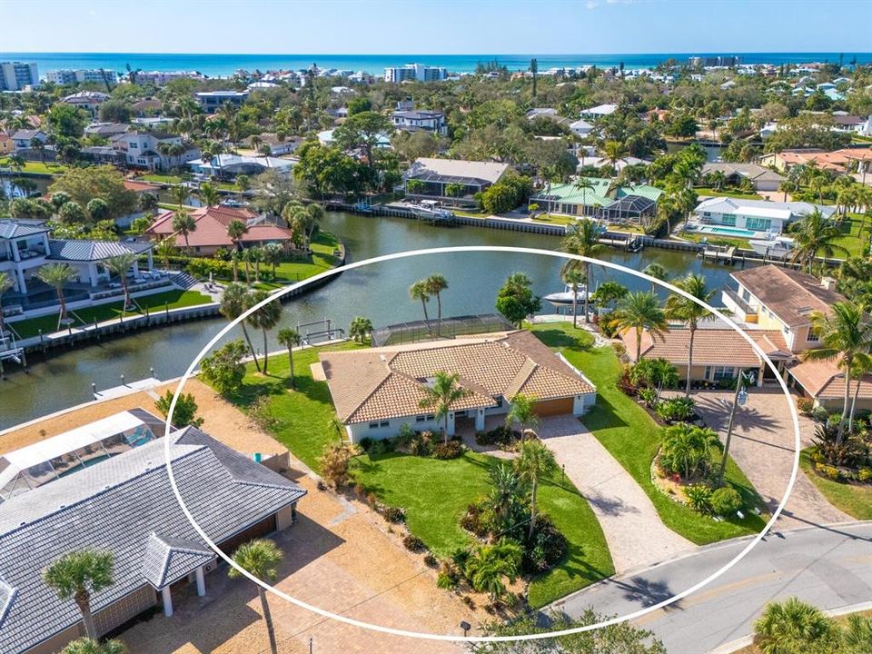 На продажу: $1,795,000 (3 спален, 3 ванн, 2477 Квадратных фут)