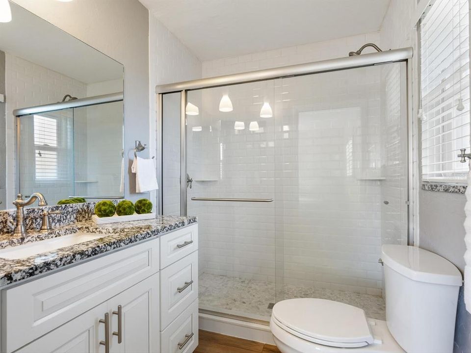 На продажу: $1,795,000 (3 спален, 3 ванн, 2477 Квадратных фут)