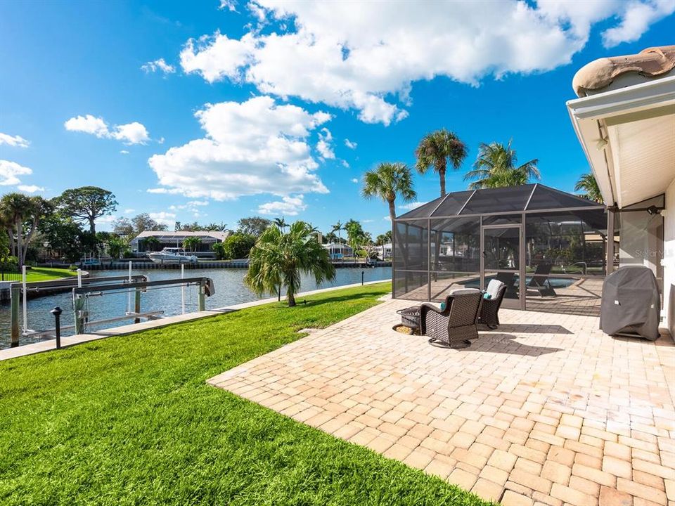 На продажу: $1,795,000 (3 спален, 3 ванн, 2477 Квадратных фут)