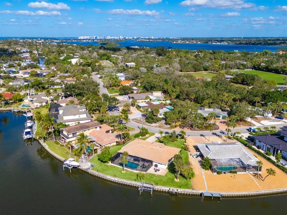 На продажу: $1,795,000 (3 спален, 3 ванн, 2477 Квадратных фут)