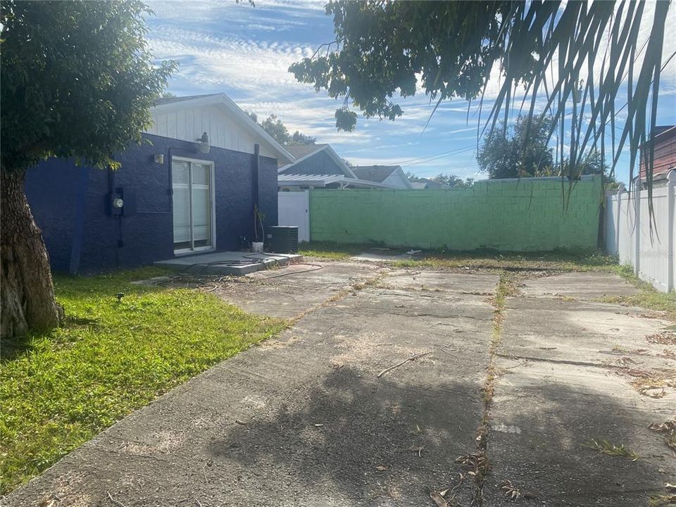 En Venta: $450,000 (3 camas, 2 baños, 1202 Pies cuadrados)