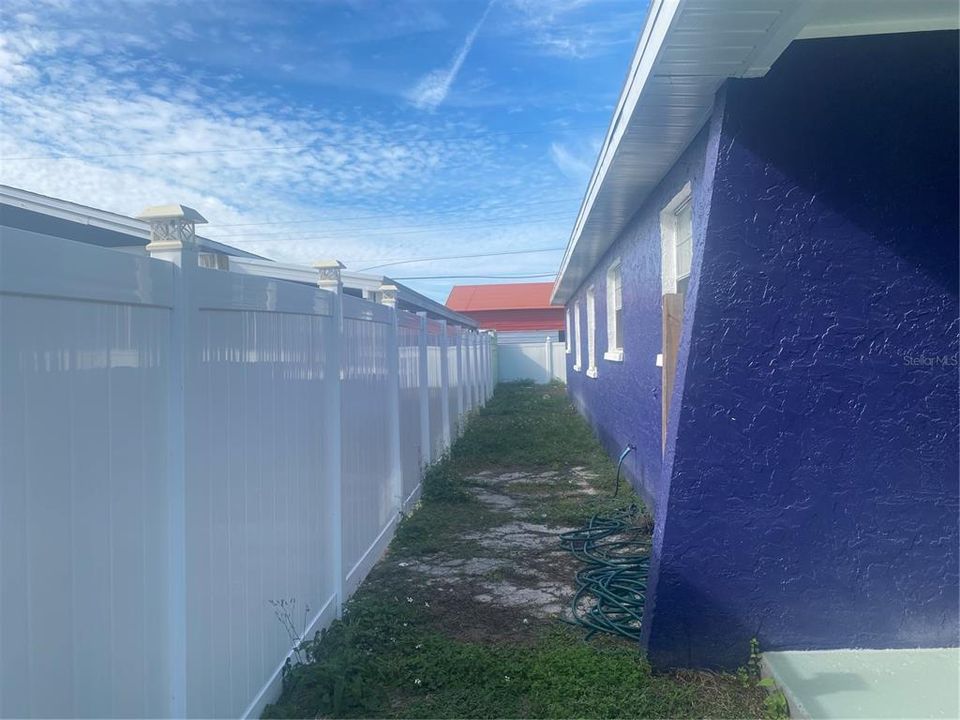 En Venta: $450,000 (3 camas, 2 baños, 1202 Pies cuadrados)