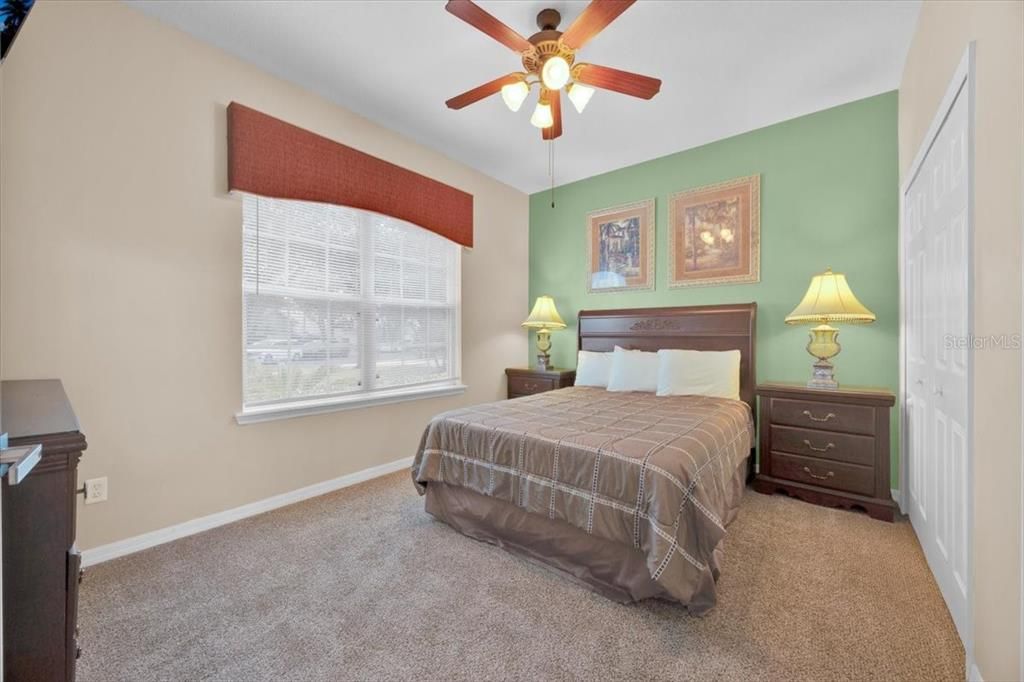 待售: $595,000 (7 贝兹, 6 浴室, 2884 平方英尺)