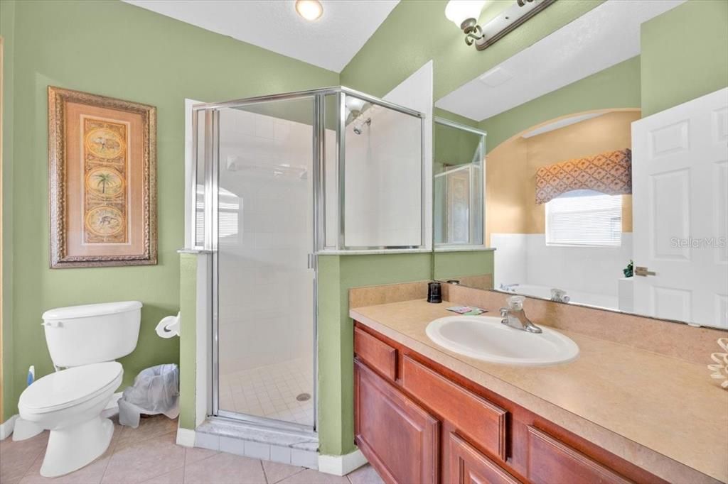 待售: $595,000 (7 贝兹, 6 浴室, 2884 平方英尺)