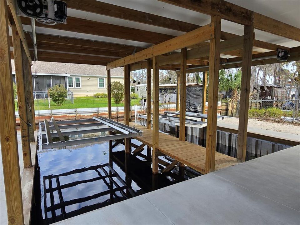 For Sale: $449,000 (3 beds, 2 baths, 1042 Square Feet)