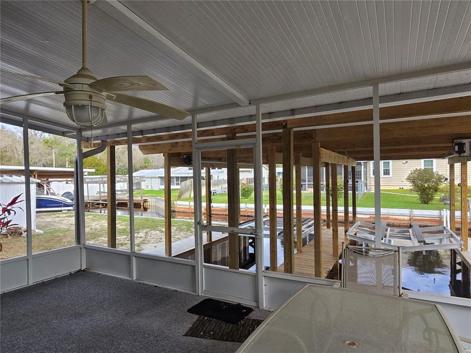 For Sale: $449,000 (3 beds, 2 baths, 1042 Square Feet)