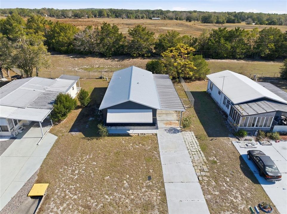 For Sale: $150,000 (3 beds, 2 baths, 1212 Square Feet)