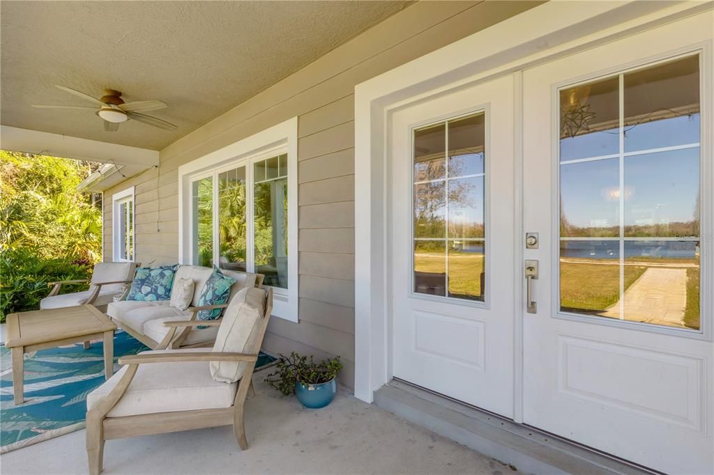 En Venta: $1,395,000 (3 camas, 2 baños, 2398 Pies cuadrados)