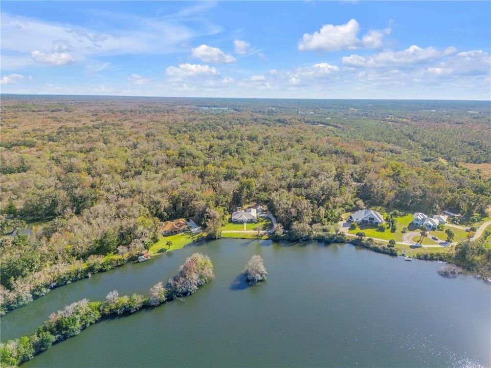 En Venta: $1,395,000 (3 camas, 2 baños, 2398 Pies cuadrados)