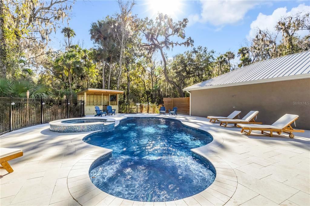 En Venta: $1,395,000 (3 camas, 2 baños, 2398 Pies cuadrados)