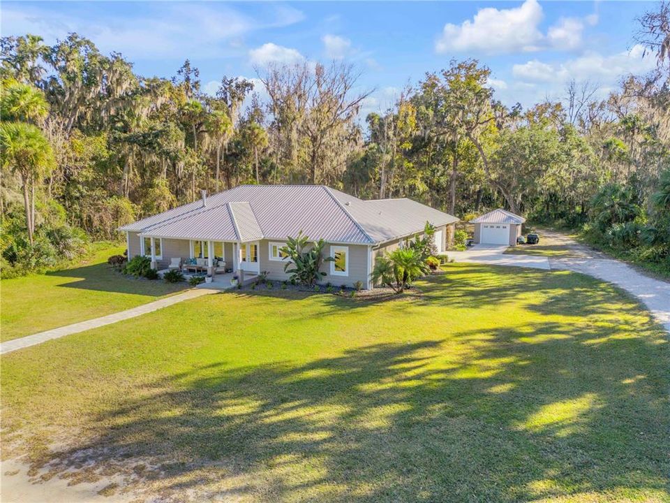 En Venta: $1,395,000 (3 camas, 2 baños, 2398 Pies cuadrados)