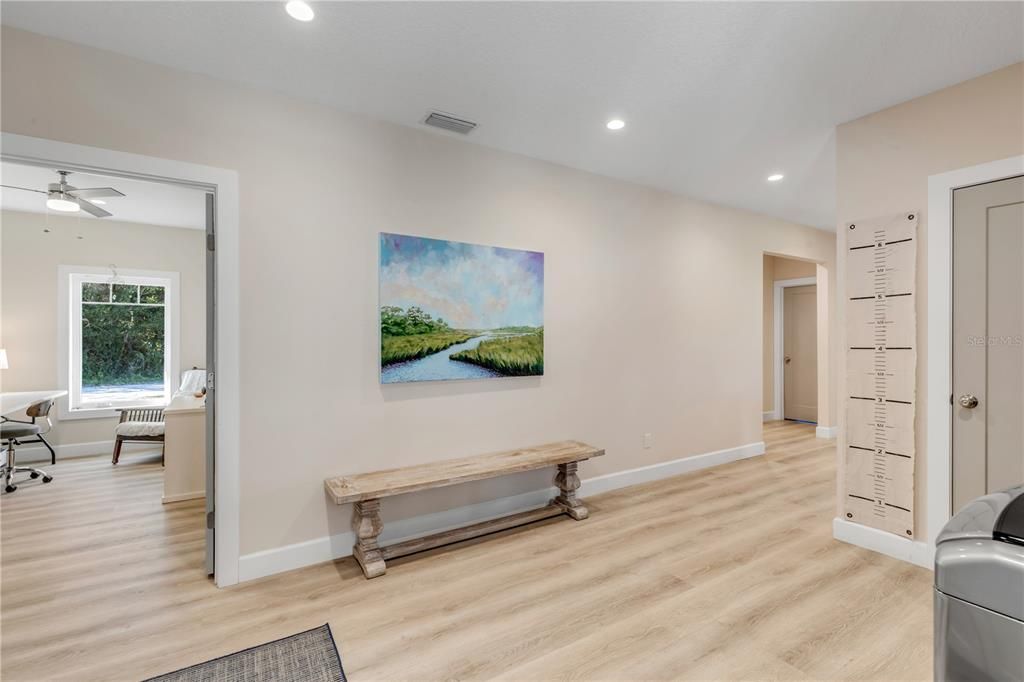 En Venta: $1,395,000 (3 camas, 2 baños, 2398 Pies cuadrados)