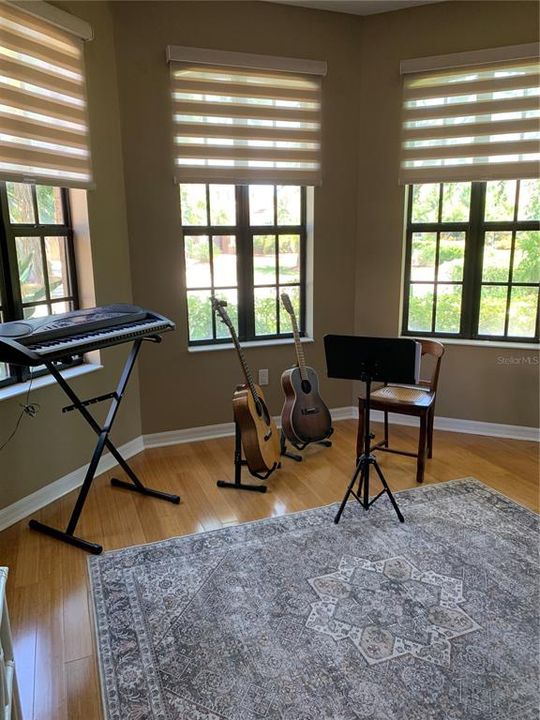 For Rent: $5,500 (4 beds, 3 baths, 3056 Square Feet)