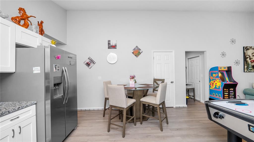 For Sale: $265,000 (3 beds, 2 baths, 1542 Square Feet)