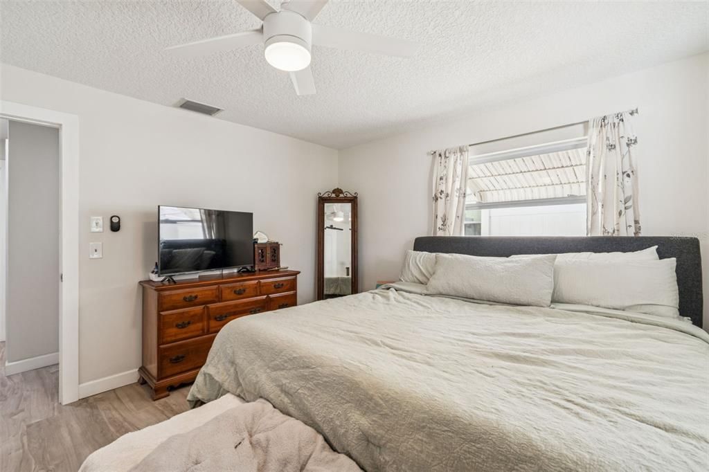 待售: $338,900 (3 贝兹, 2 浴室, 1304 平方英尺)