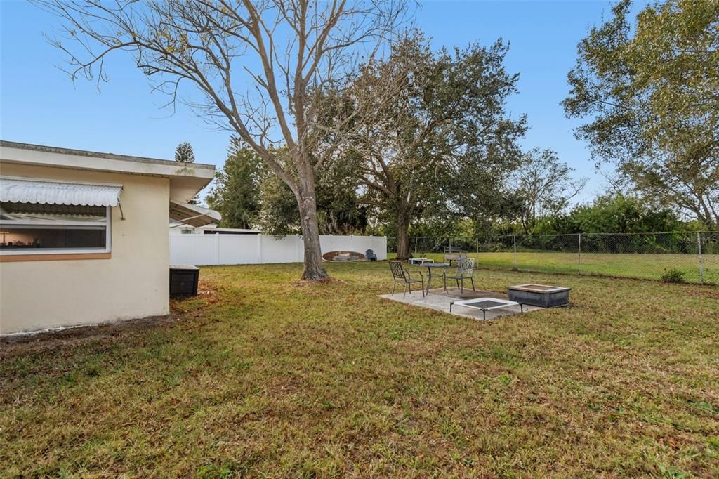 待售: $338,900 (3 贝兹, 2 浴室, 1304 平方英尺)