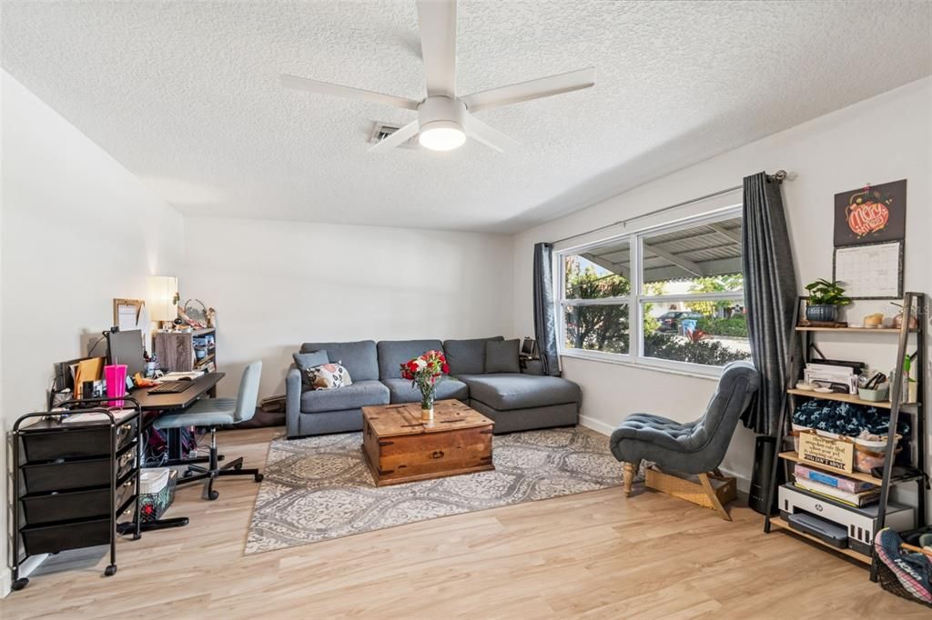 待售: $338,900 (3 贝兹, 2 浴室, 1304 平方英尺)