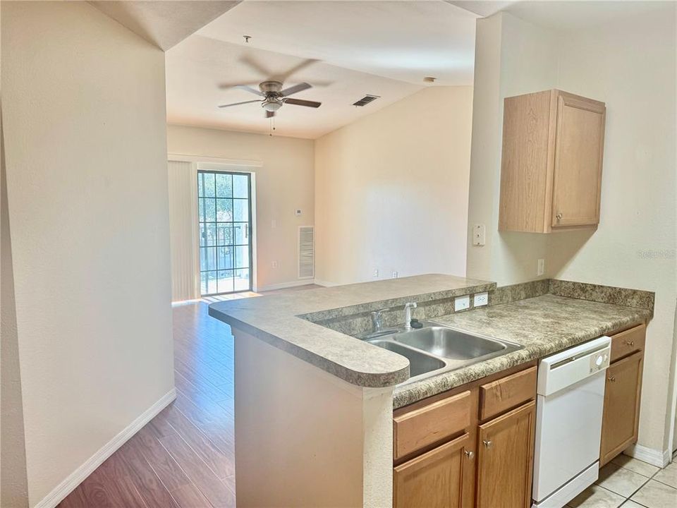 En Renta: $1,700 (3 camas, 2 baños, 1292 Pies cuadrados)