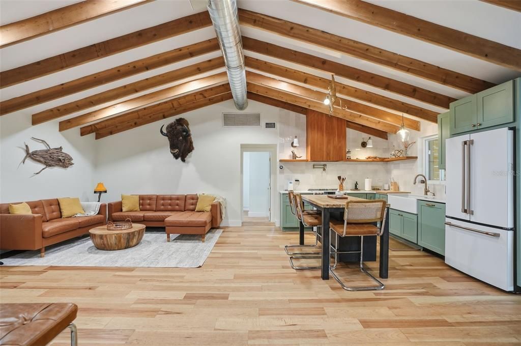 На продажу: $519,000 (3 спален, 2 ванн, 1532 Квадратных фут)