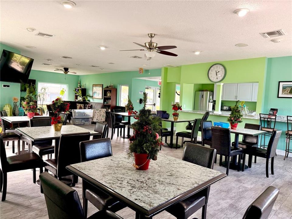 En Venta: $114,900 (1 camas, 1 baños, 680 Pies cuadrados)