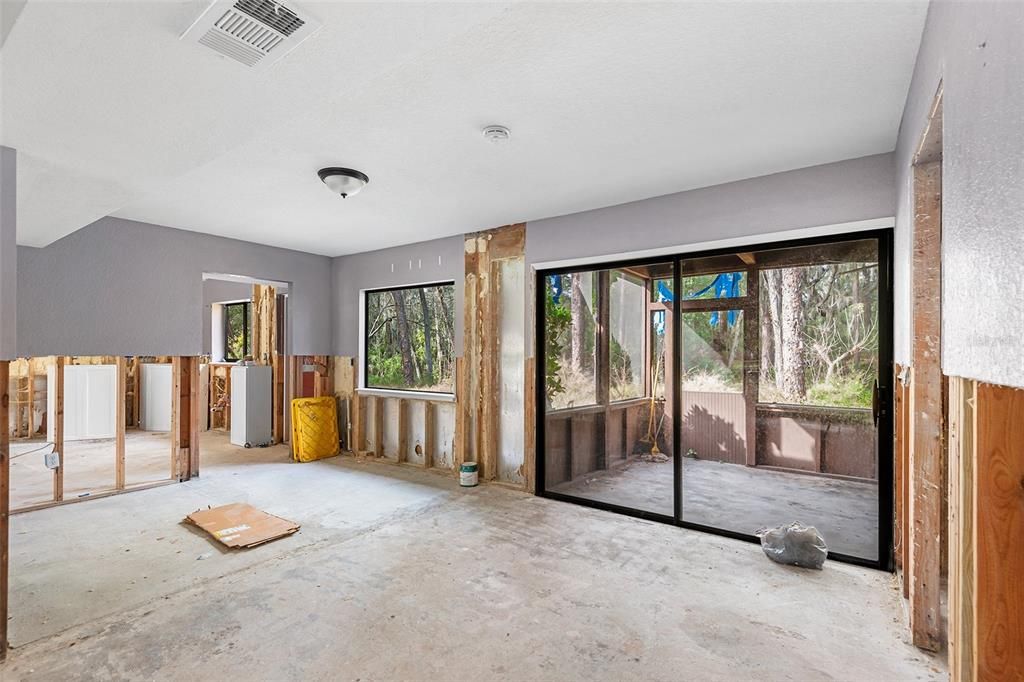 待售: $350,000 (5 贝兹, 2 浴室, 2444 平方英尺)