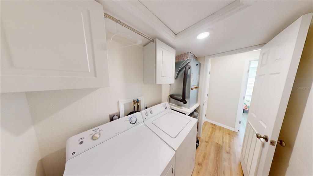 待售: $220,000 (2 贝兹, 2 浴室, 1114 平方英尺)