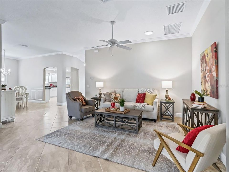 En Venta: $369,900 (3 camas, 2 baños, 1855 Pies cuadrados)