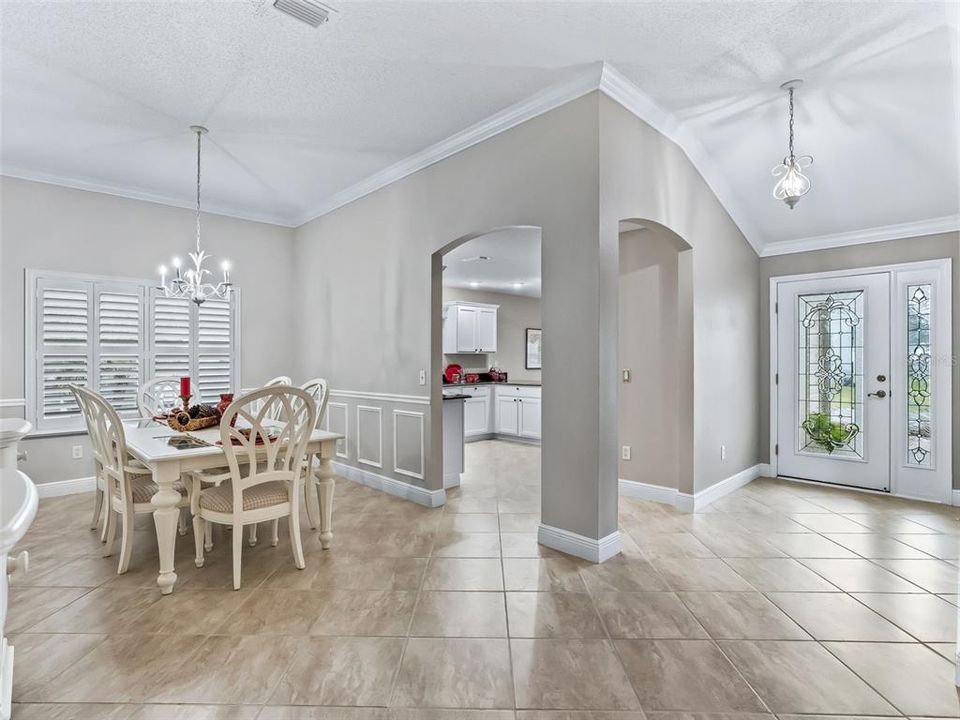 En Venta: $369,900 (3 camas, 2 baños, 1855 Pies cuadrados)