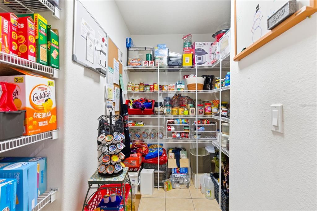 For Sale: $649,900 (4 beds, 3 baths, 3003 Square Feet)