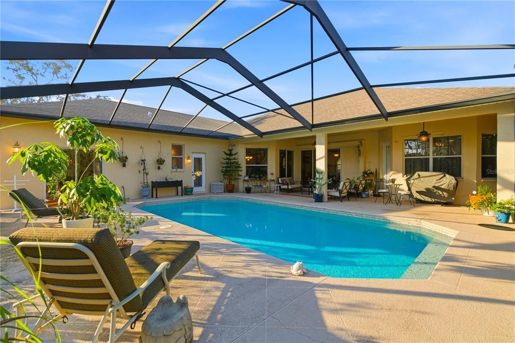 For Sale: $649,900 (4 beds, 3 baths, 3003 Square Feet)