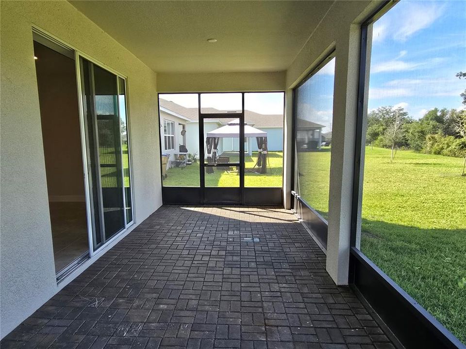 В аренду: $2,199 (4 спален, 2 ванн, 2162 Квадратных фут)