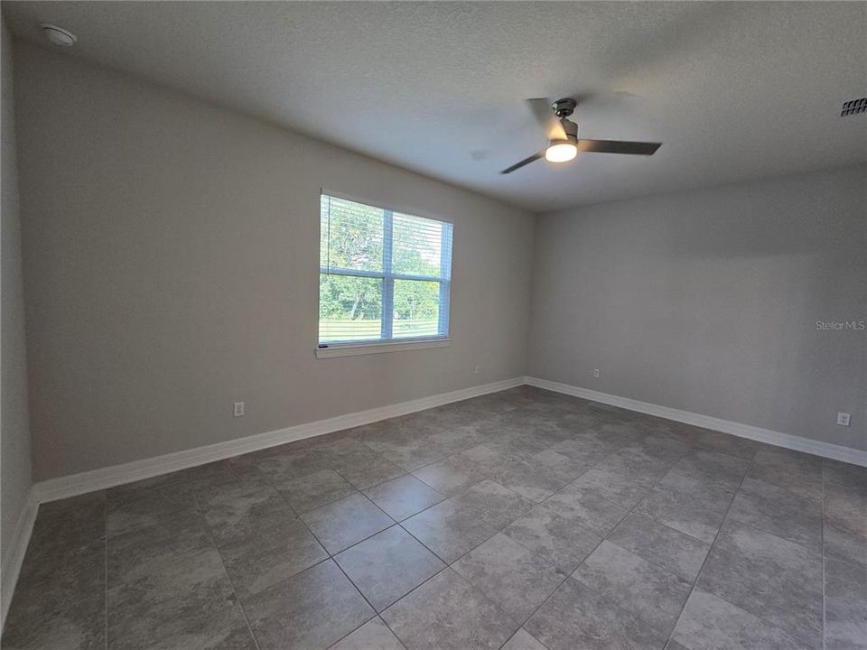 В аренду: $2,199 (4 спален, 2 ванн, 2162 Квадратных фут)