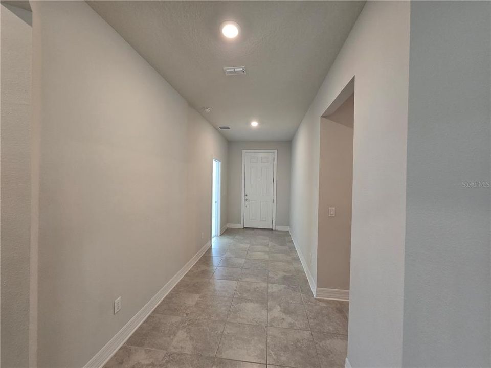 В аренду: $2,199 (4 спален, 2 ванн, 2162 Квадратных фут)