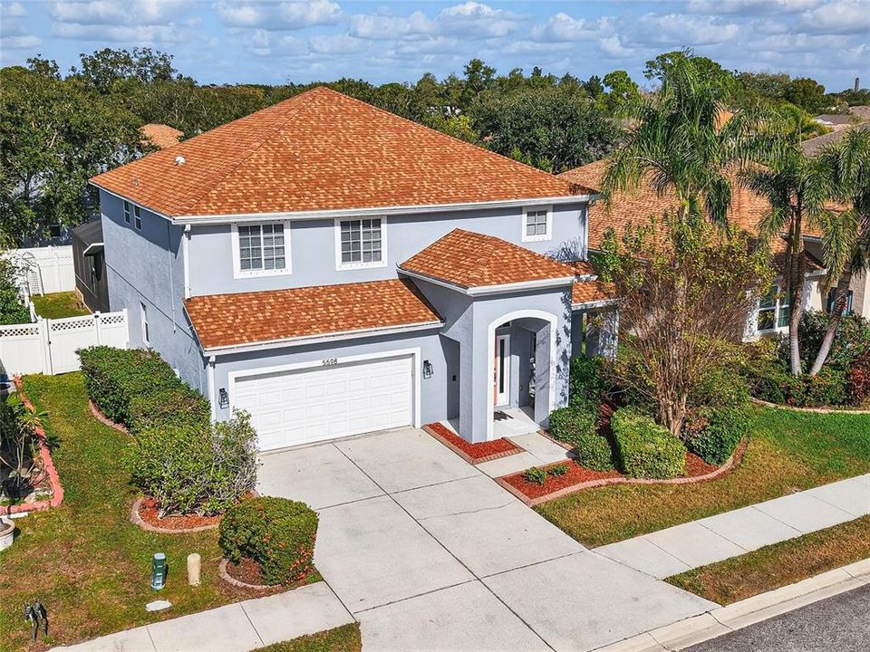 В аренду: $4,500 (4 спален, 3 ванн, 2950 Квадратных фут)