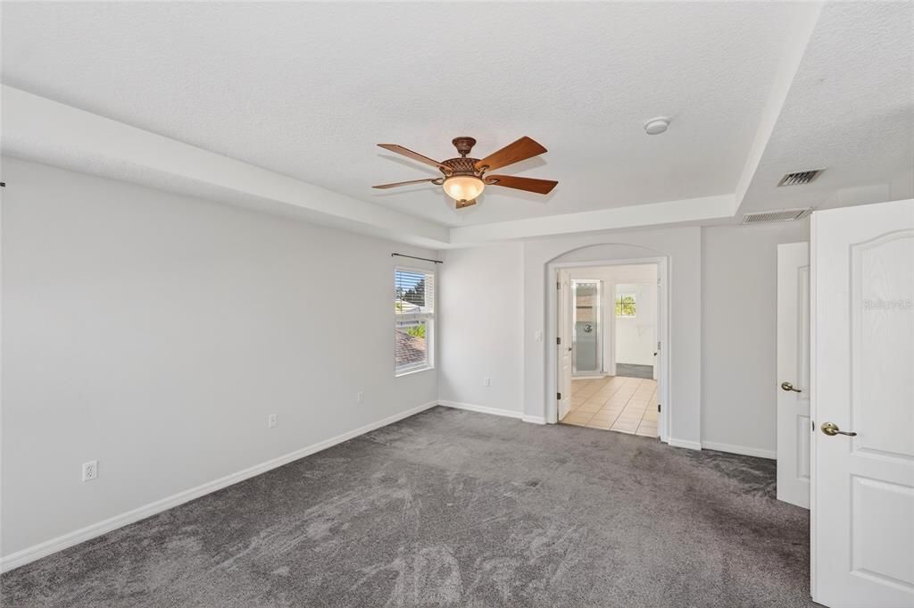 В аренду: $4,500 (4 спален, 3 ванн, 2950 Квадратных фут)