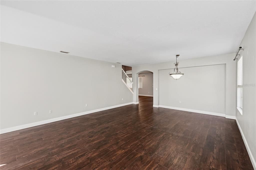 В аренду: $4,500 (4 спален, 3 ванн, 2950 Квадратных фут)