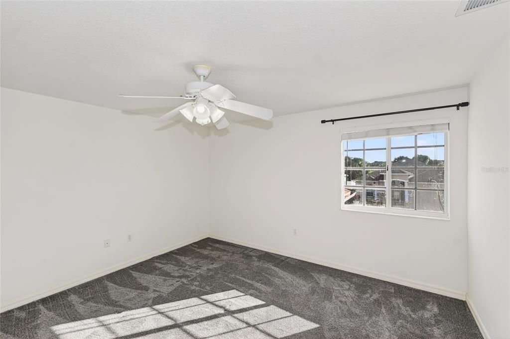 В аренду: $4,500 (4 спален, 3 ванн, 2950 Квадратных фут)