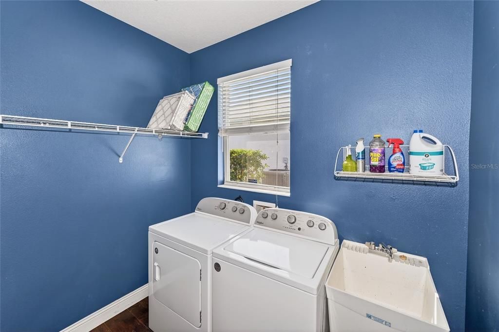 В аренду: $4,500 (4 спален, 3 ванн, 2950 Квадратных фут)