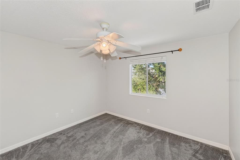 В аренду: $4,500 (4 спален, 3 ванн, 2950 Квадратных фут)