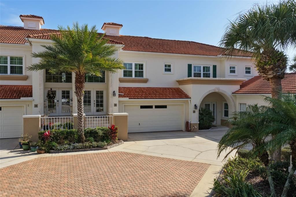 待售: $599,000 (2 贝兹, 2 浴室, 2186 平方英尺)