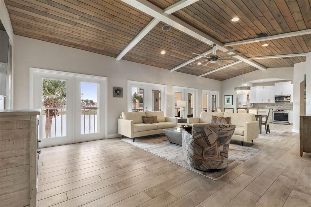 待售: $599,000 (2 贝兹, 2 浴室, 2186 平方英尺)