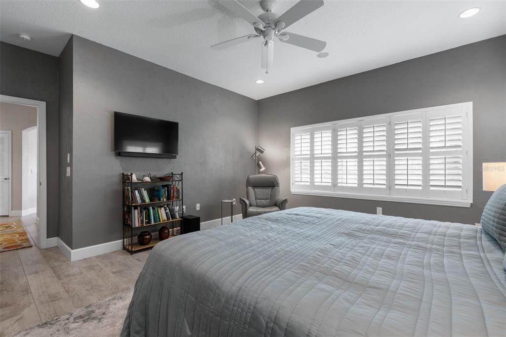 待售: $599,000 (2 贝兹, 2 浴室, 2186 平方英尺)