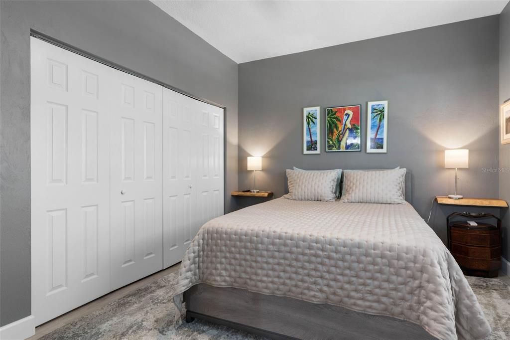 待售: $599,000 (2 贝兹, 2 浴室, 2186 平方英尺)