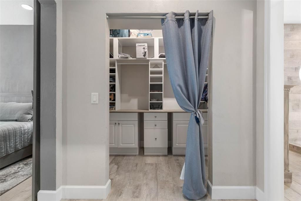 待售: $599,000 (2 贝兹, 2 浴室, 2186 平方英尺)