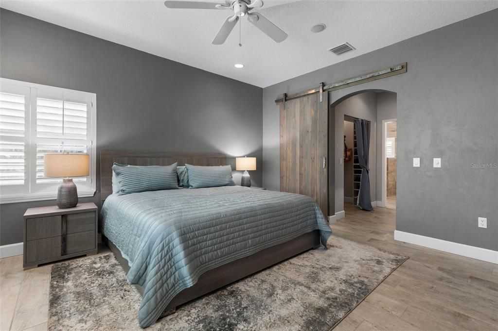 待售: $599,000 (2 贝兹, 2 浴室, 2186 平方英尺)